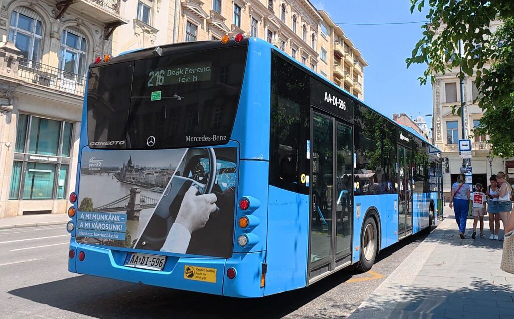 216 автобус Будапешт