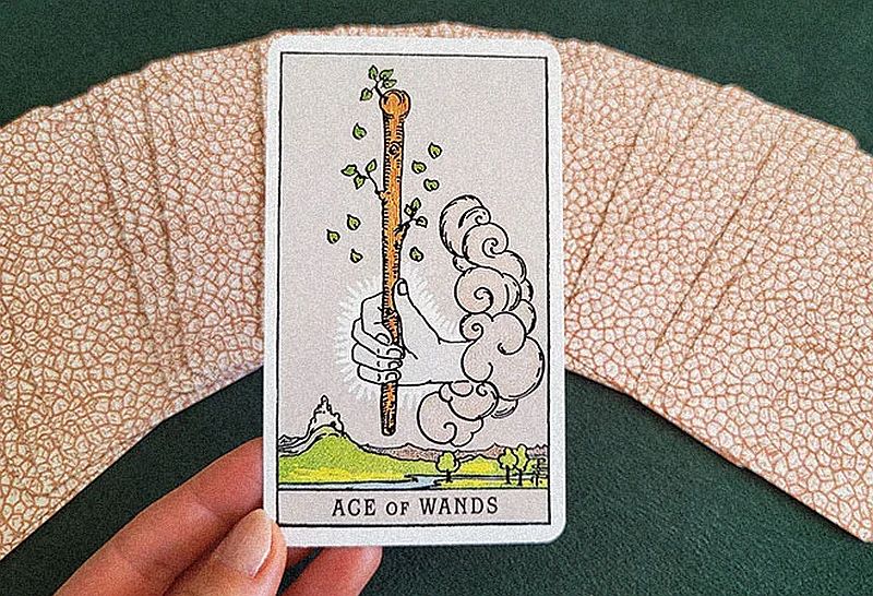 As Buław Tarot