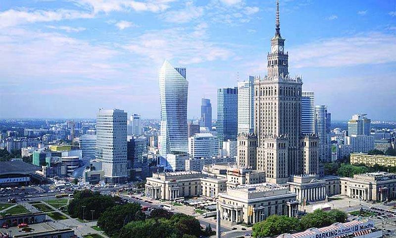 Непослідовна політика Польщі